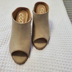 Wedge mules open toe